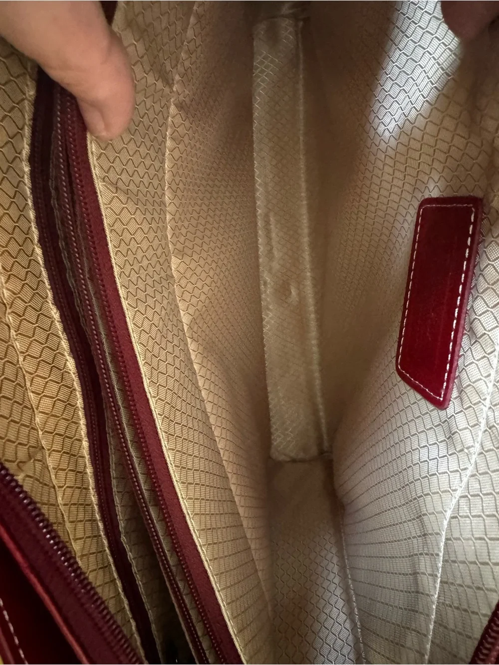 McKlein Lake Forest Red Leather 15
